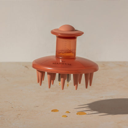 Kopfhaut-Massagebürste mit Öl-Applikator